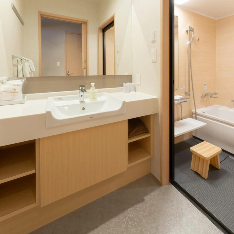 Temple Town Hotel WAQOO Horyuji