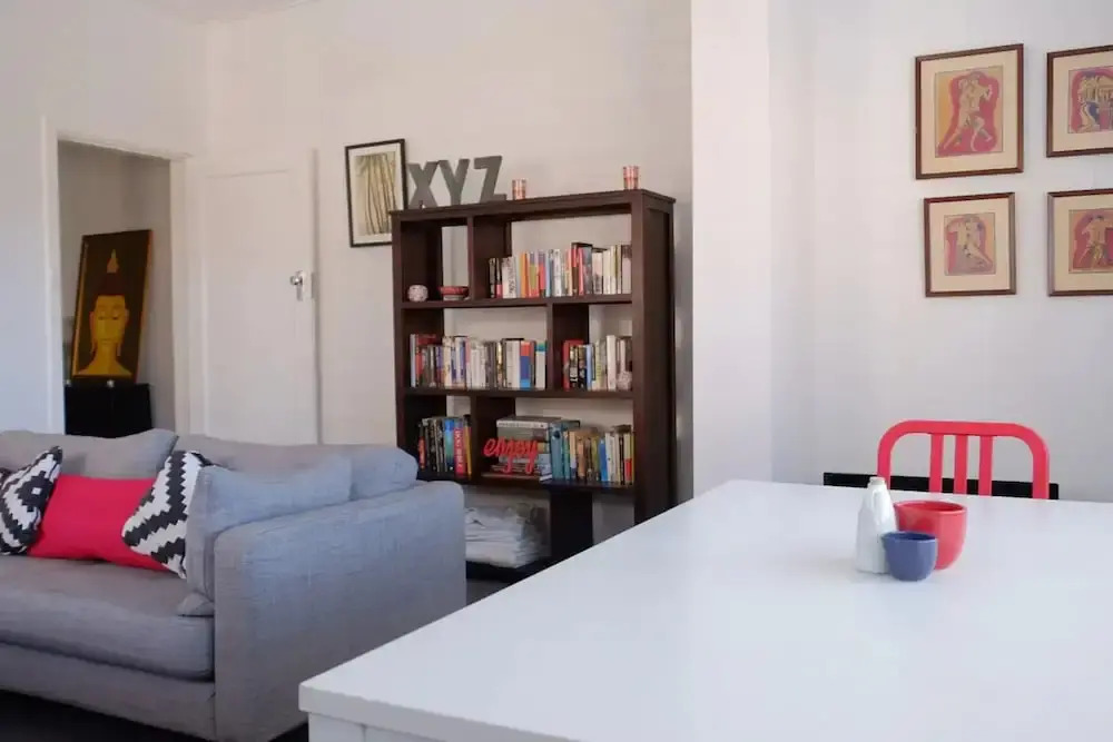 Cosy Home Near Bondi Junction and Beach