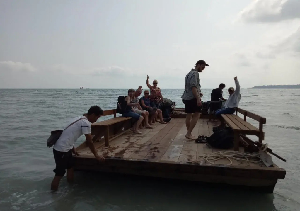 Koh Rong Love Resort - Hostel