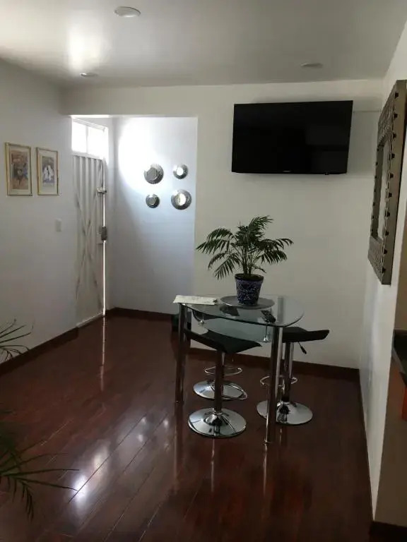 Casa Molcajete