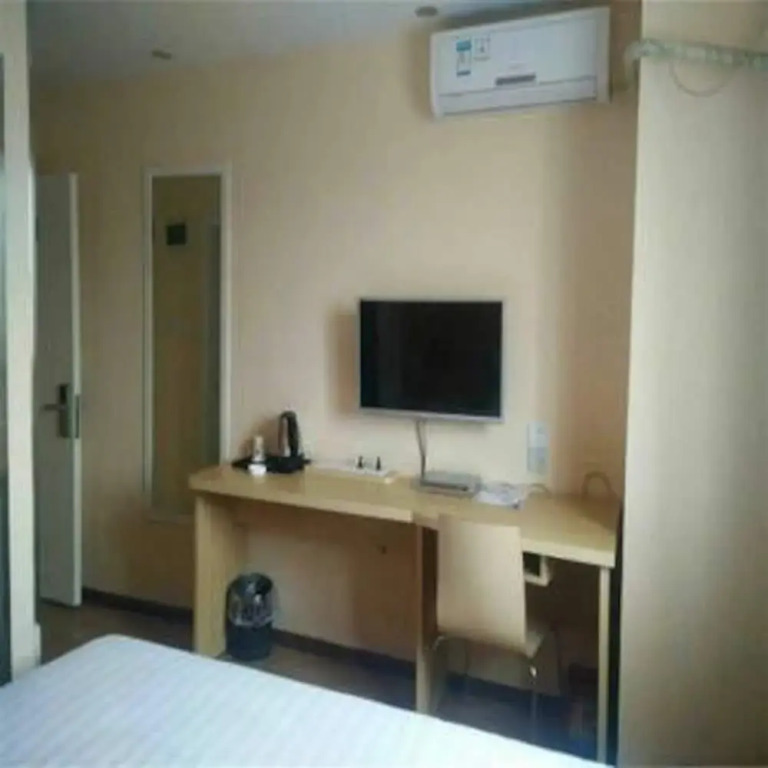 7 Days Inn