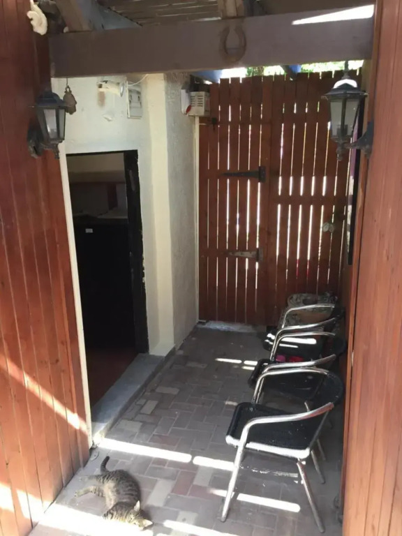 Dotans Place By The Beach