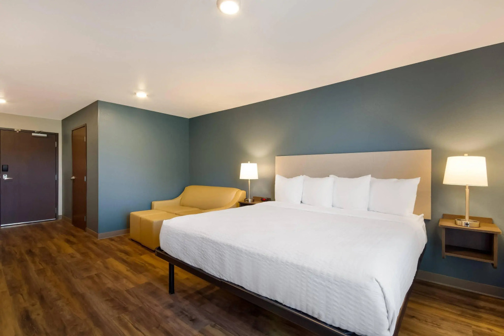 WoodSpring Suites Panama City Beach
