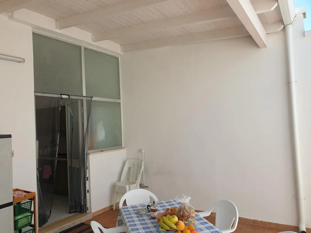 Detached House on the Ground Floor in San Foca Ll77