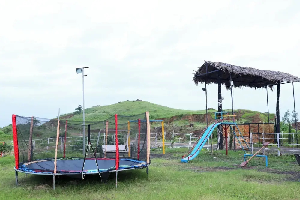 Leena Resort
