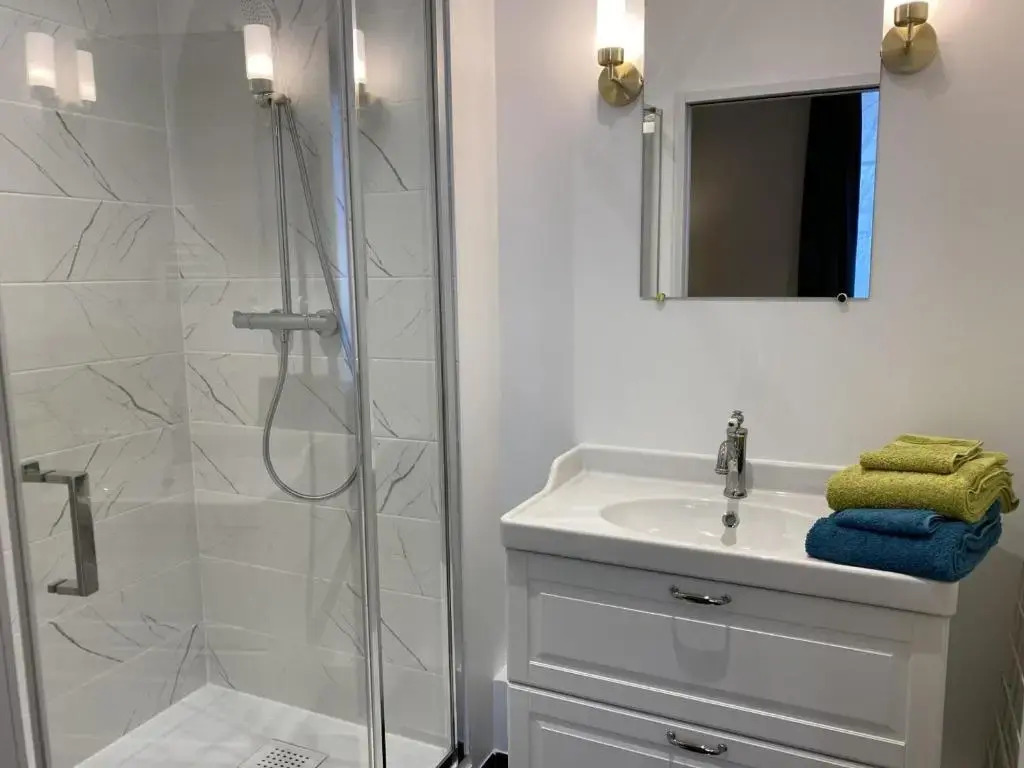 Appartement Vichy, 2 pièces, 2 personnes - FR-1-489-362