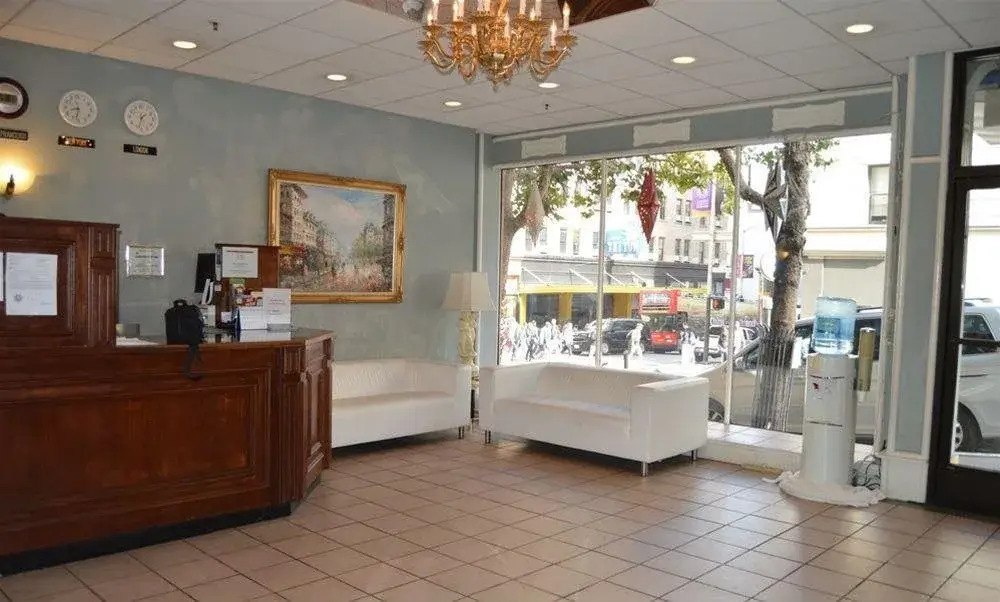SF Plaza Hotel
