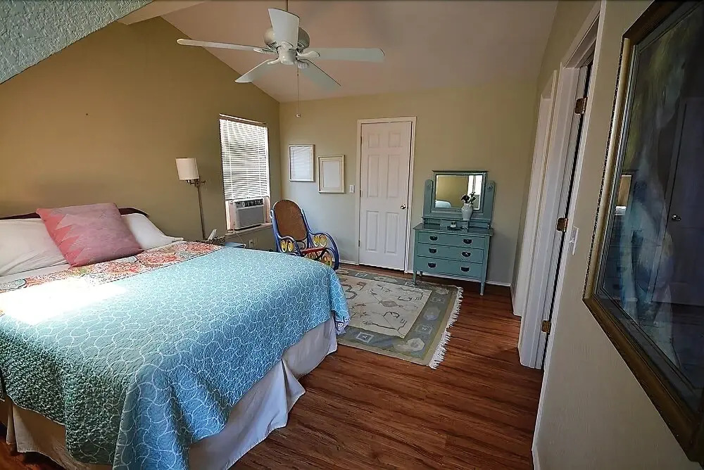 Majestic Cabin - Three Bedroom Cabin