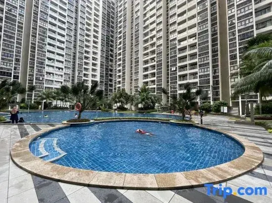Modern Seaview Country Garden Danga Bay near CIQ | 3B3B