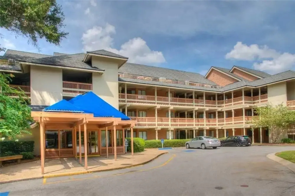 Professionally Cleaned & Sanitized 2nd Floor Villa
