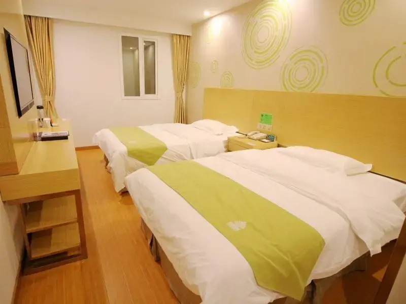 Green Tree Inn Suzhou Changshu North Railway Stati