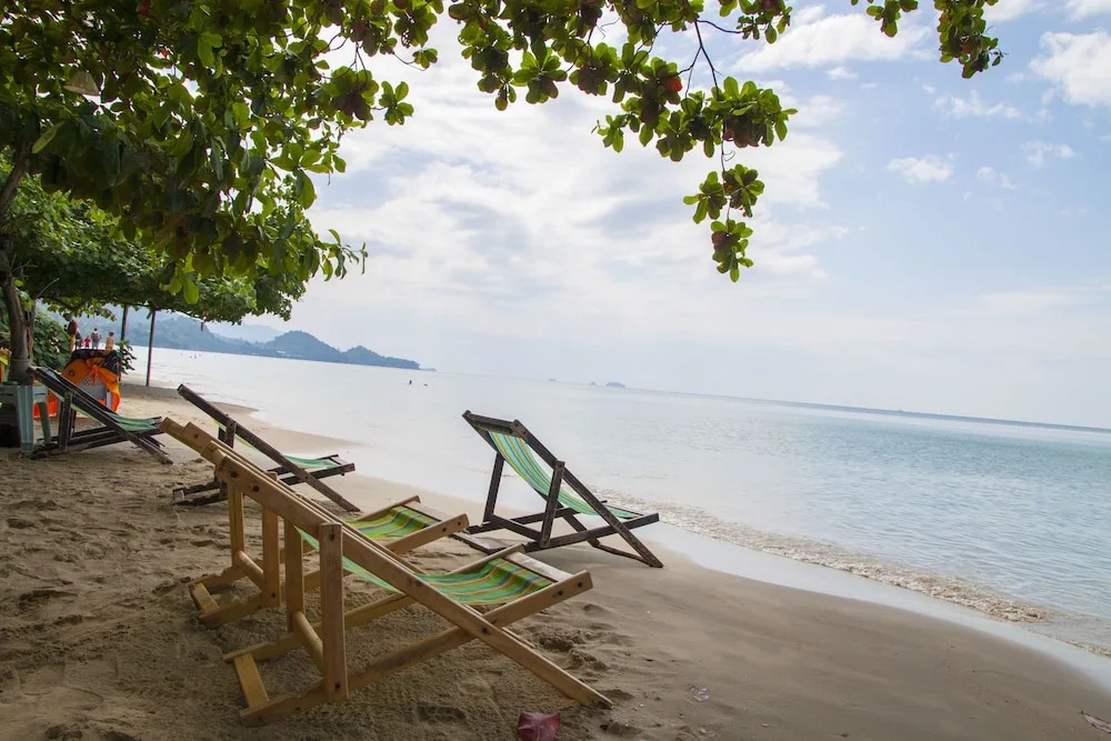 Ban Na White Sand Beach