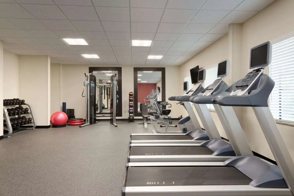 Homewood Suites Jacksonville Deerwood Park