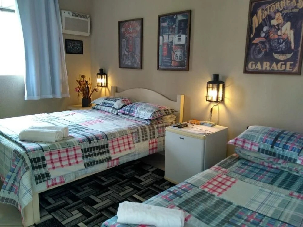 Road House Rota 118 Motorcycle Hotel
