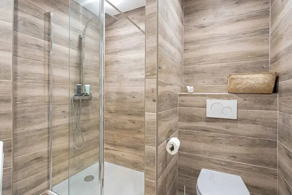 Bright 1-Bed Apartment, Perfectly Located in Paris
