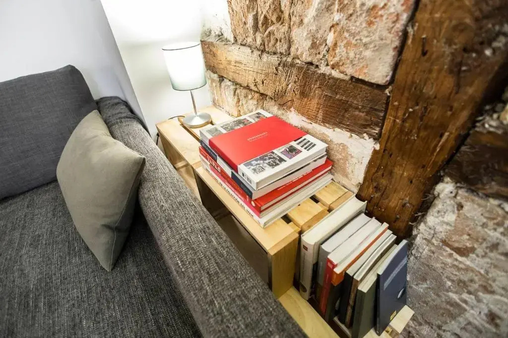 Intimate And Artistic Flat Wifi Puerta Del Sol