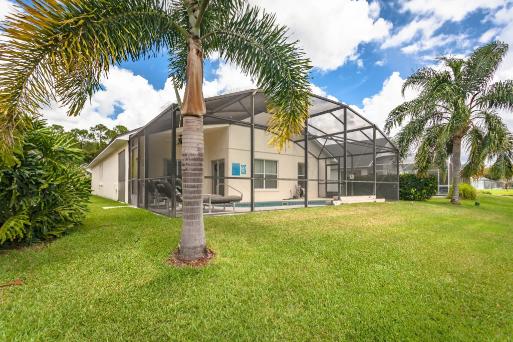 Eagle Pointe-ru1022