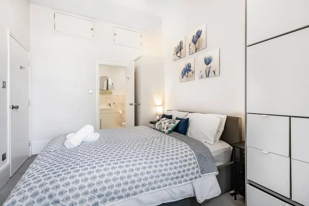 Stylish Kensington Home Next To Earl s Court