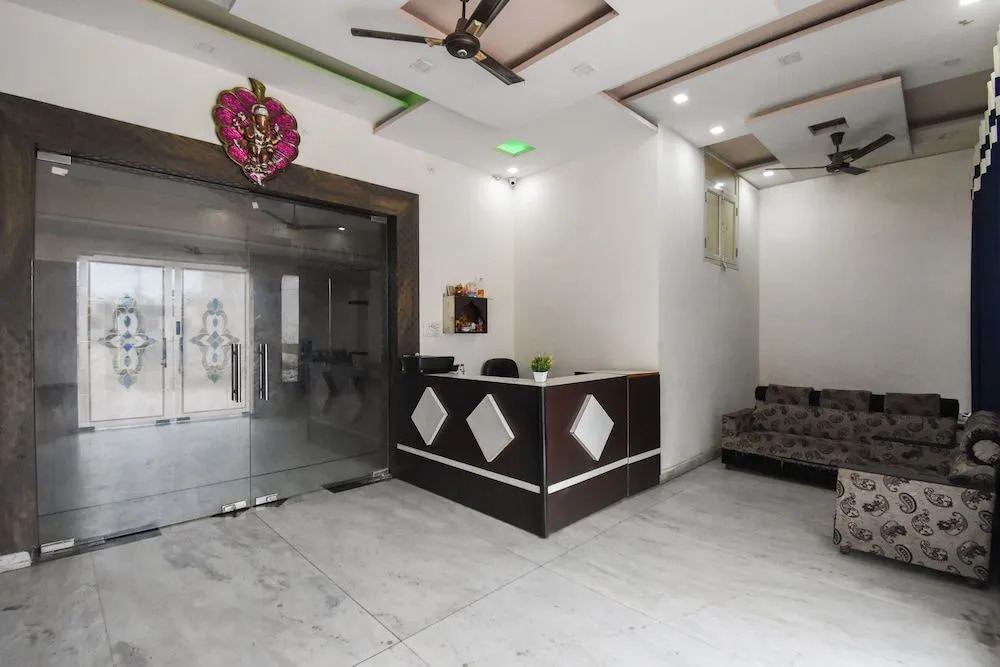 Oyo 48899 Hotel V Seven