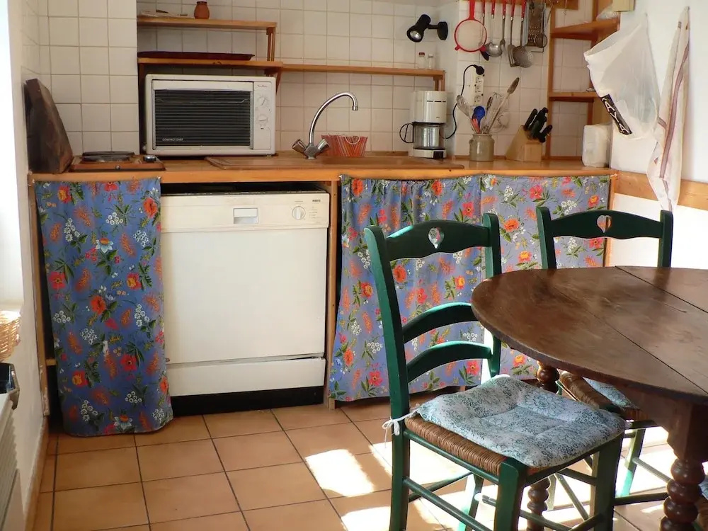 House with 2 Bedrooms in Guillestre, with Wonderful Mountain View, Furnished Terrace And Wifi - 12 Km From the Slopes