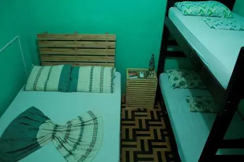 Tropicalista Hostel