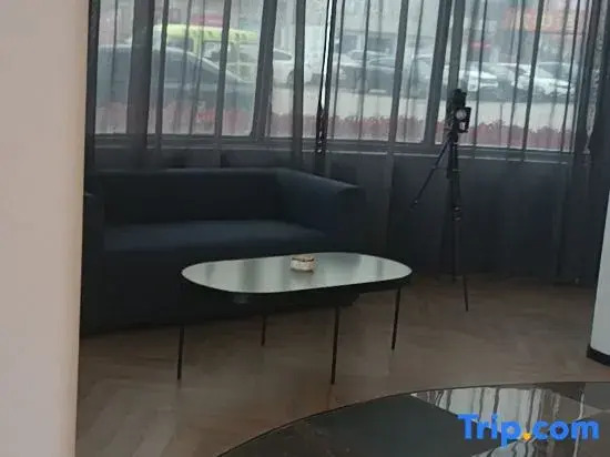 Lanou Hotel