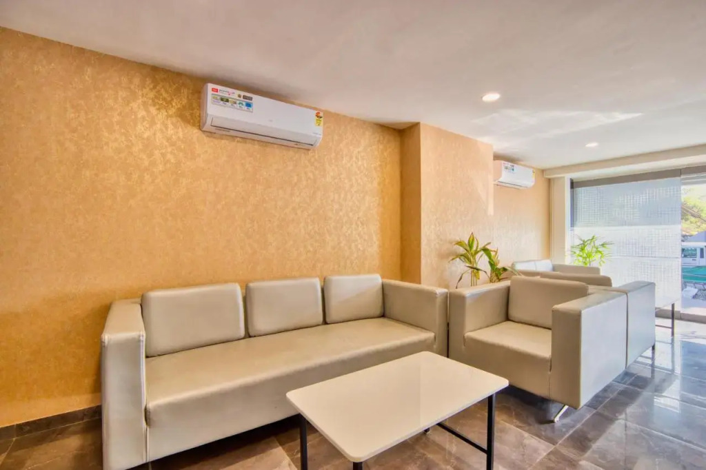 Alba Premier, Ahmedabad