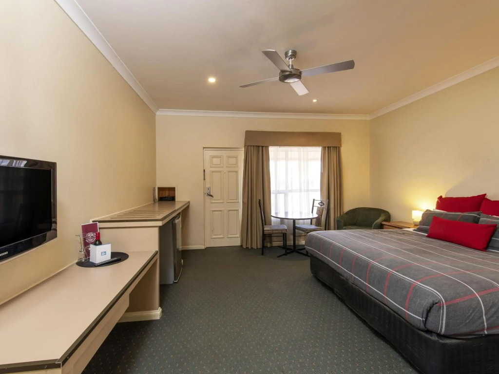 Breakfree Port Pirie