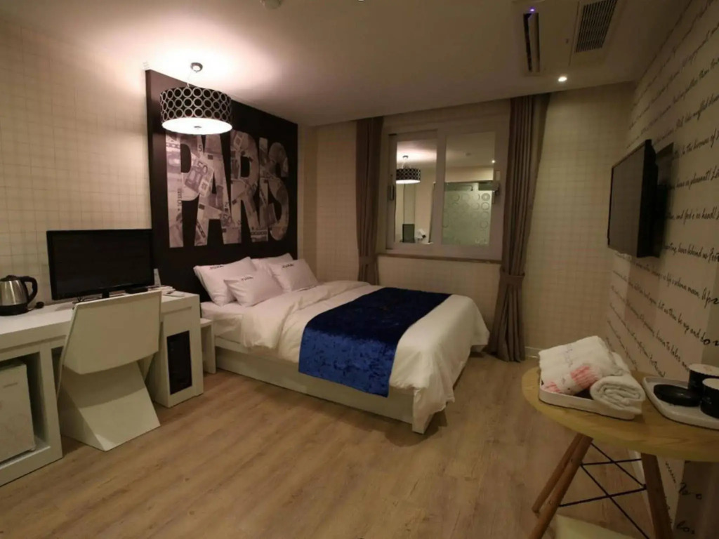 Jeju Lux Hotel