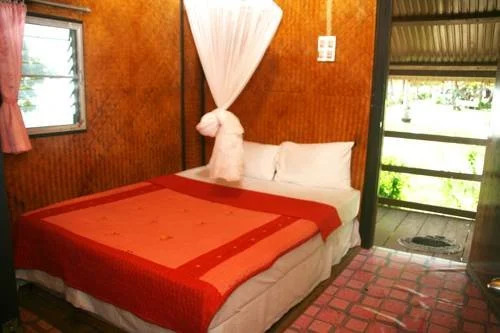 Koh Ngai Villa