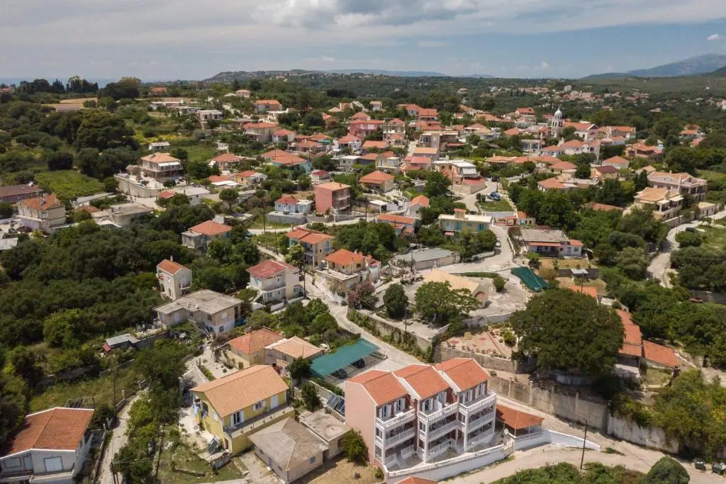 Pernari Apartments