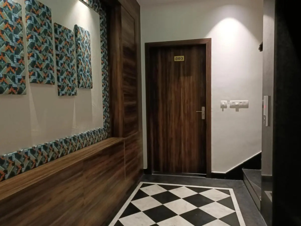 Maruti Group Of Hotels - Vrinda Inn