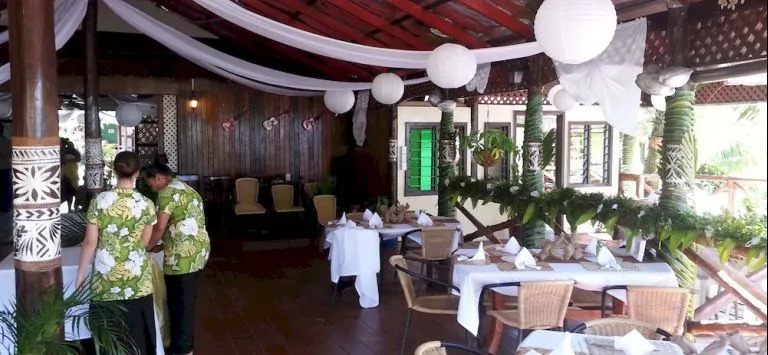 Va-i-moana Seaside Lodge