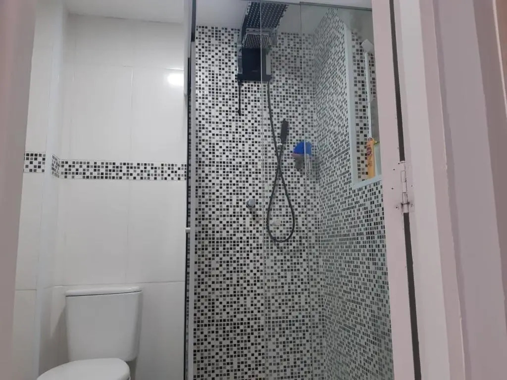 13B1 Moderno apartamento com wi-fi, 2 dormitórios