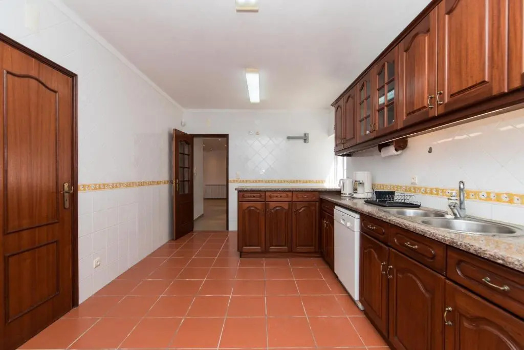 Moradia de 3 quartos com ar condicionado e piscina