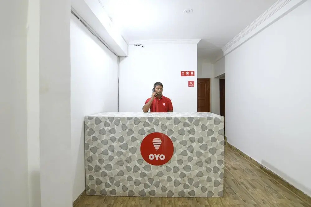 OYO 9743 Frank Guest House