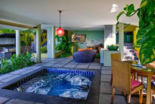 Villa Sapphire