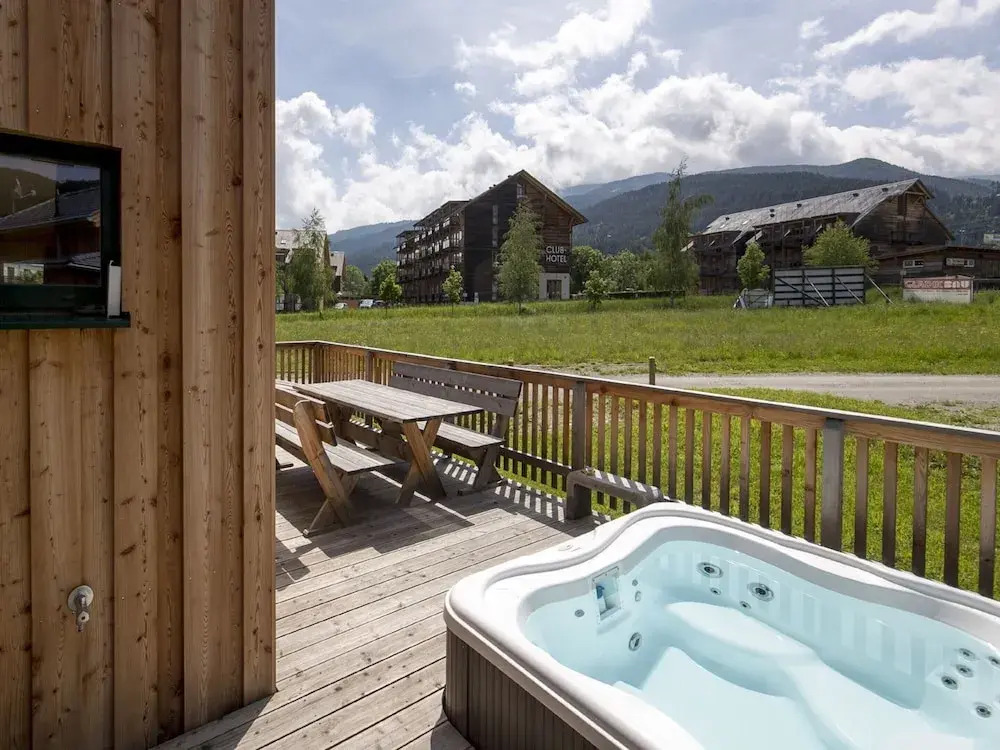 Lively Chalet Near Ski-slope