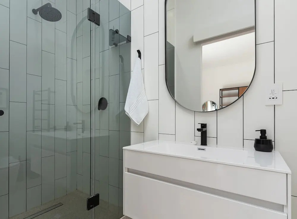 Modern Apartment in De Waterkant | Private Rooftop