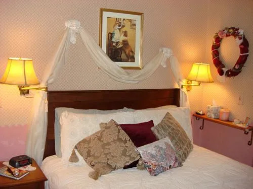 Rocking Horse Inn