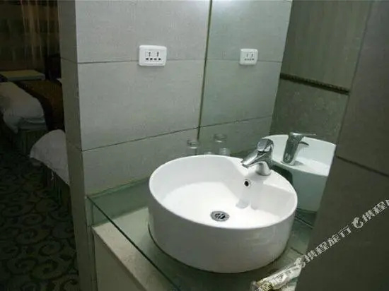 Yunhe Zijing Hotel