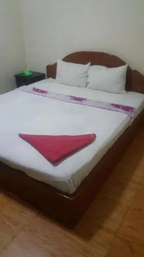 Sambathmeas Guesthouse Chom Chao