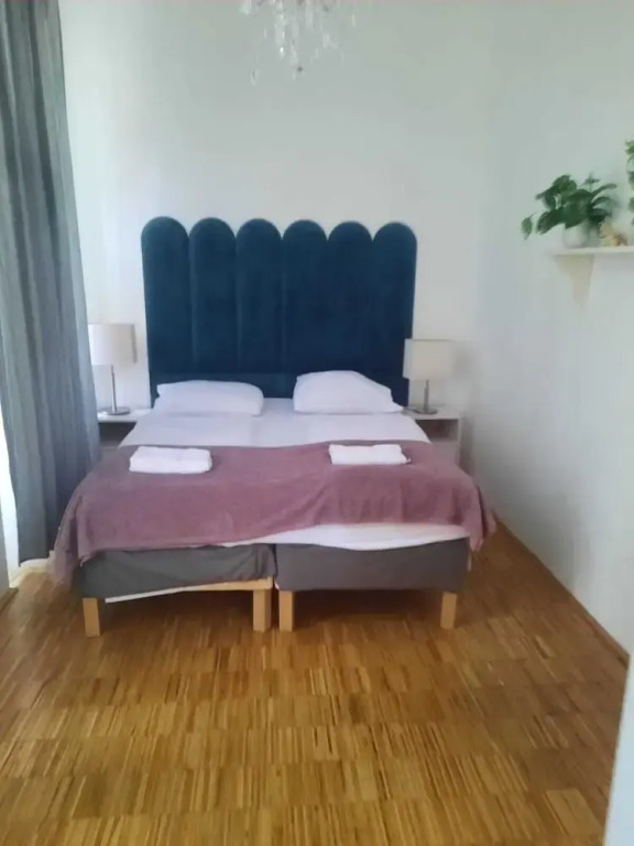 Budget 4 Apartments For Groups