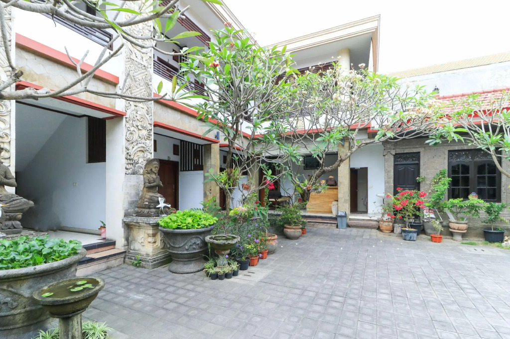 Puri Jayaraja Guest House