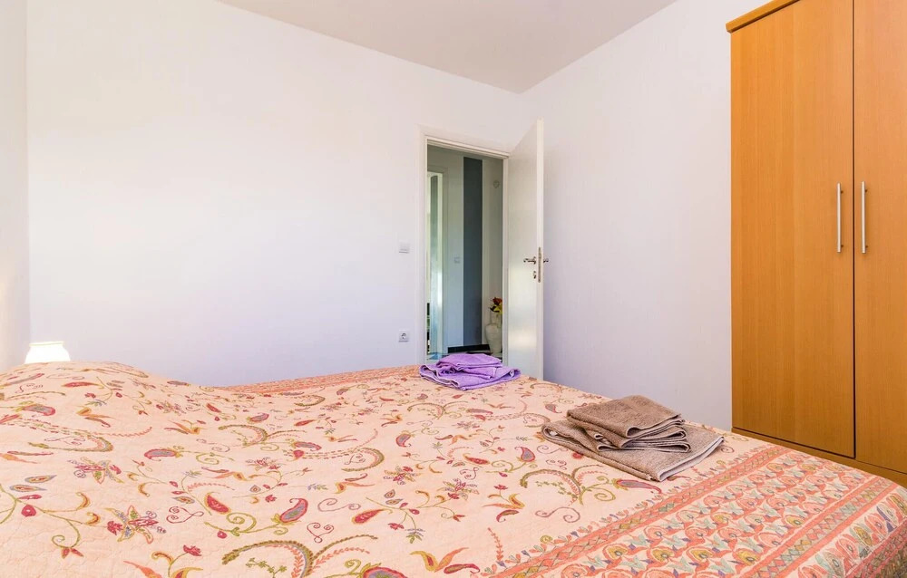 Two-Bedroom Holiday Home In Pomer