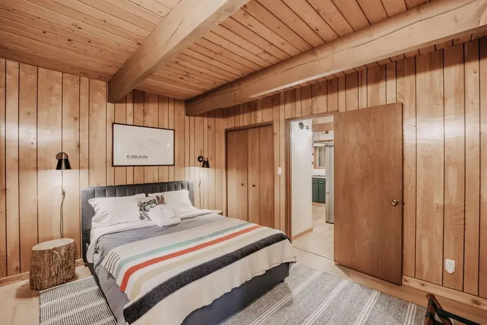Glacier Springs Cabin 27 - A Private 2-story Pet-friendly Cabin Now With Wifi