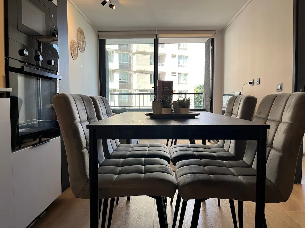 Oceana Suites San Eugenio