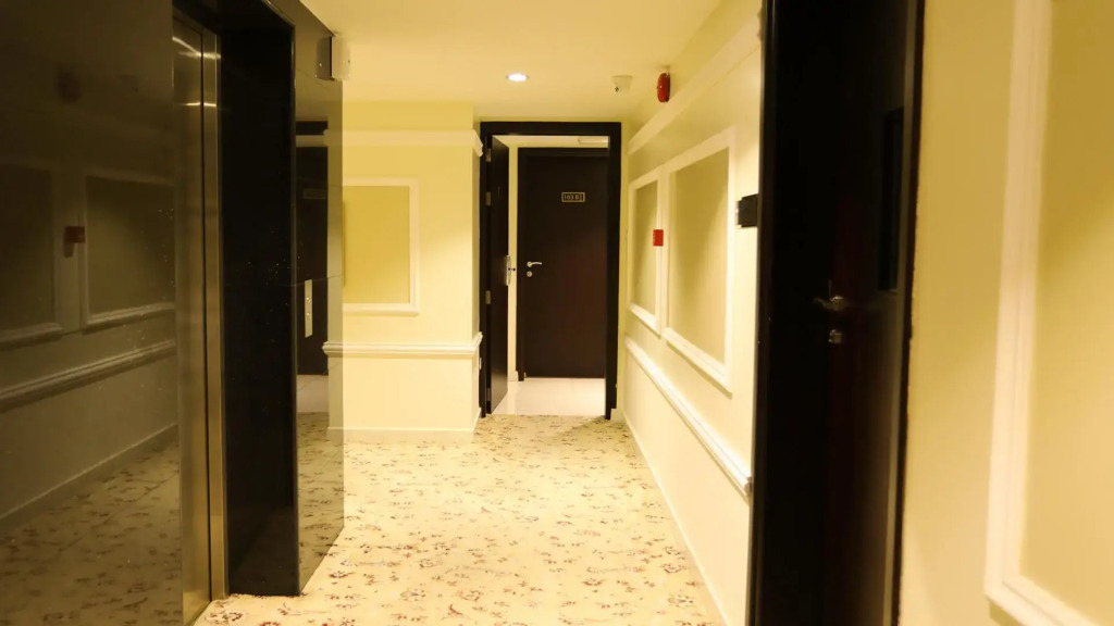 Remas Hotel Suites - Al Khoudh, Seeb, Muscat