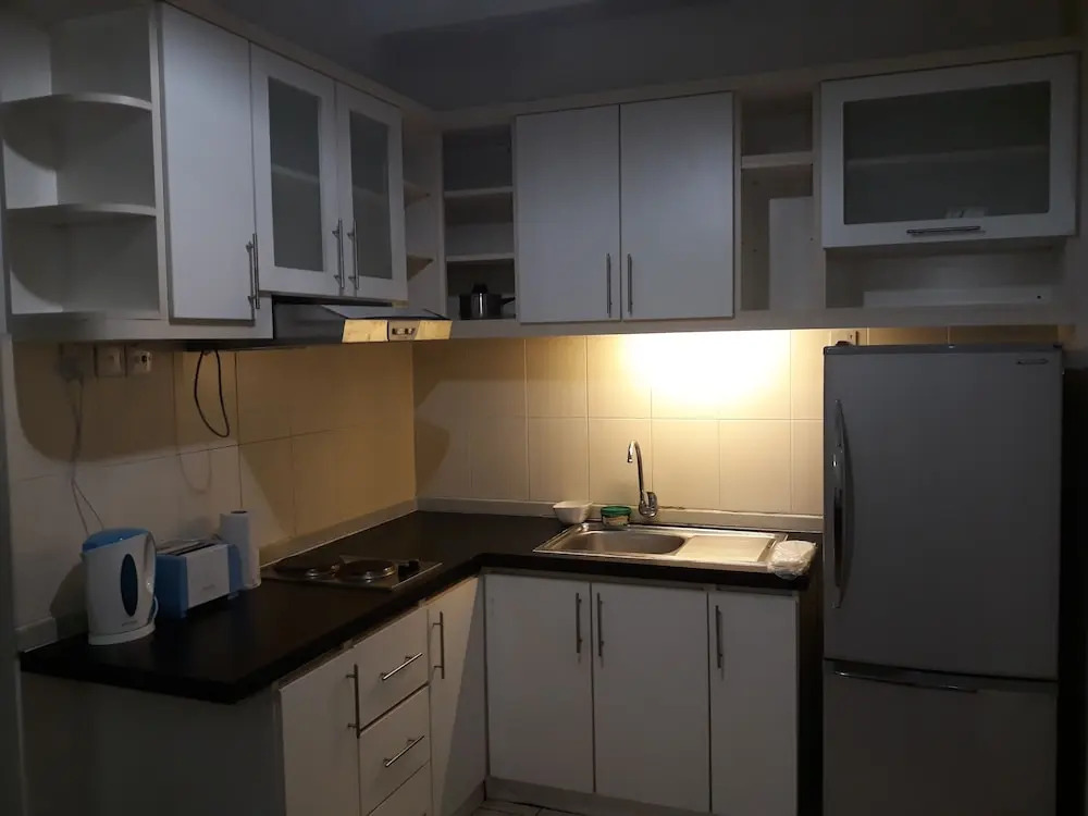 Studio Suite at Casa Mutiara 5 mins walk to LRT, Jalan Alor and Bukit Bintang