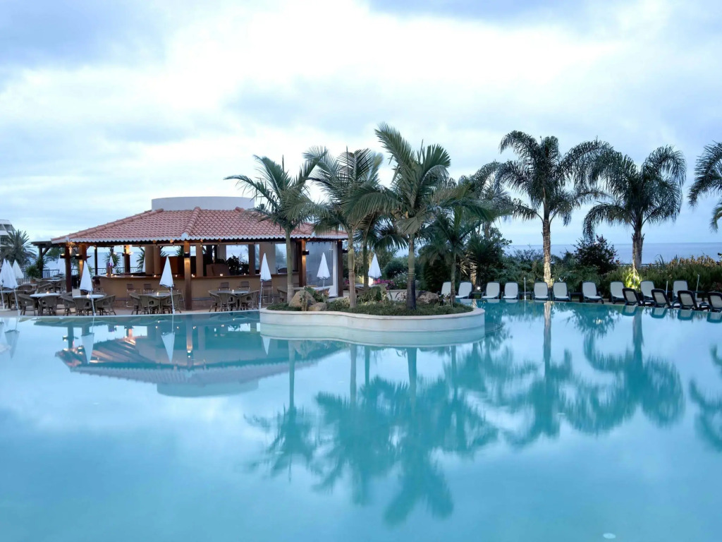 Suite Hotel Eden Mar - PortoBay